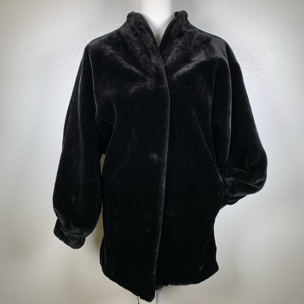 Vintage Monterey Fashion Fur Coat 🌹 - Picture 1 of 8